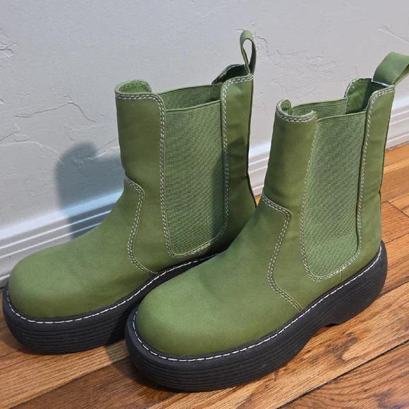 Dolls Kill Green Combat Boots with Elastic Panels - Picture 5 of 15